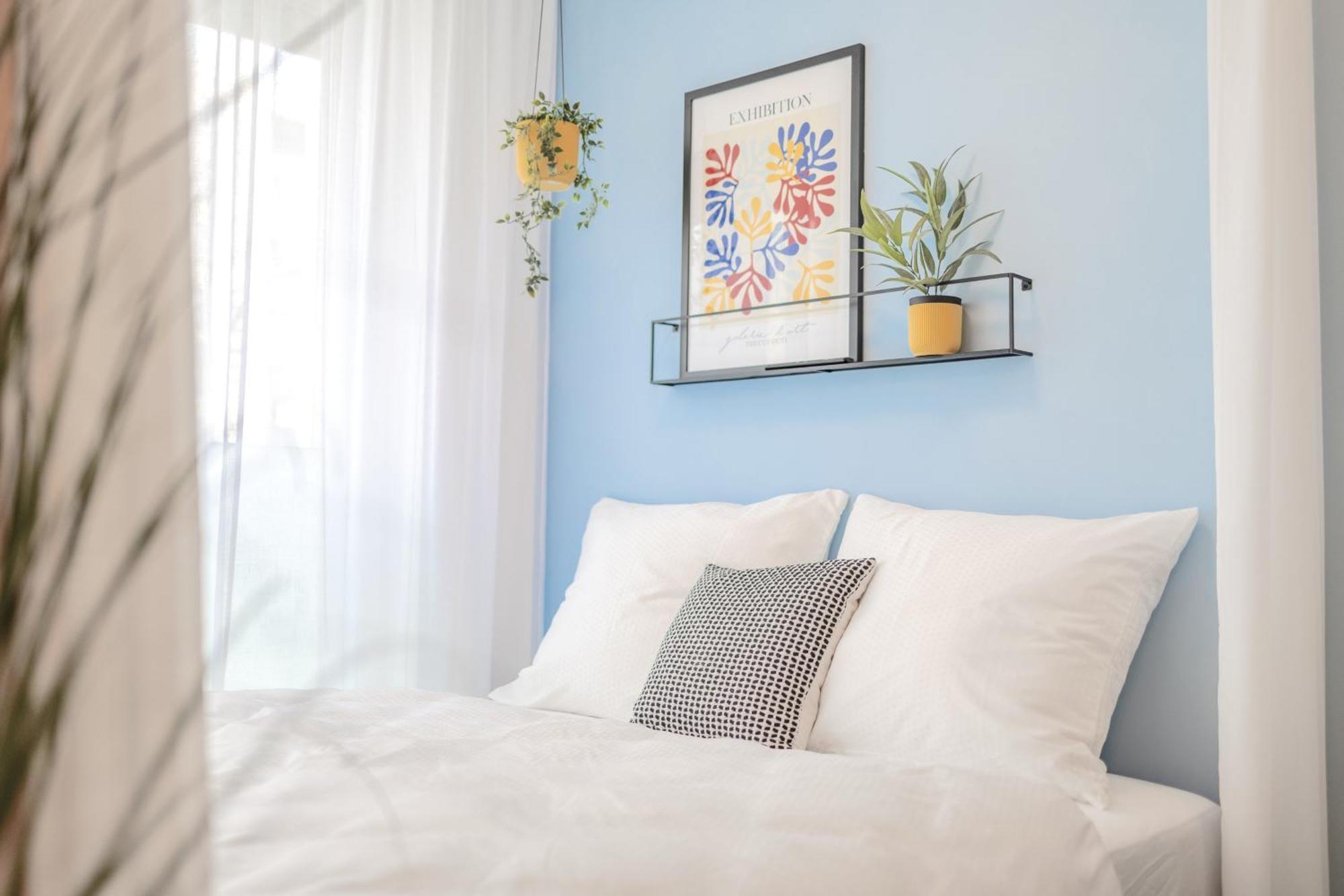 Yellow Apartment - Balcony, Free Parking, By Gravity Prague Ngoại thất bức ảnh